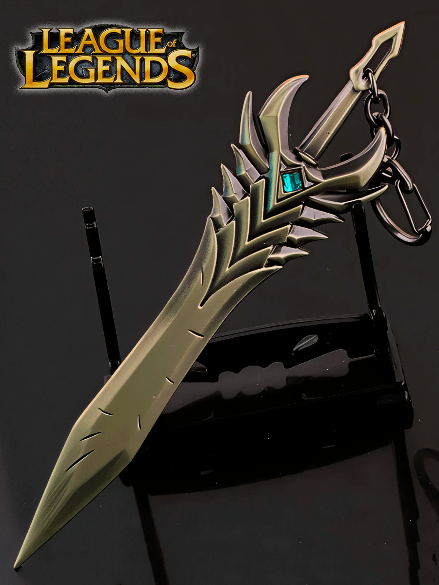 Брелок Меч Атрокса Darkin Blade Aatroxs из игры LOL League of Legends — изображение 8