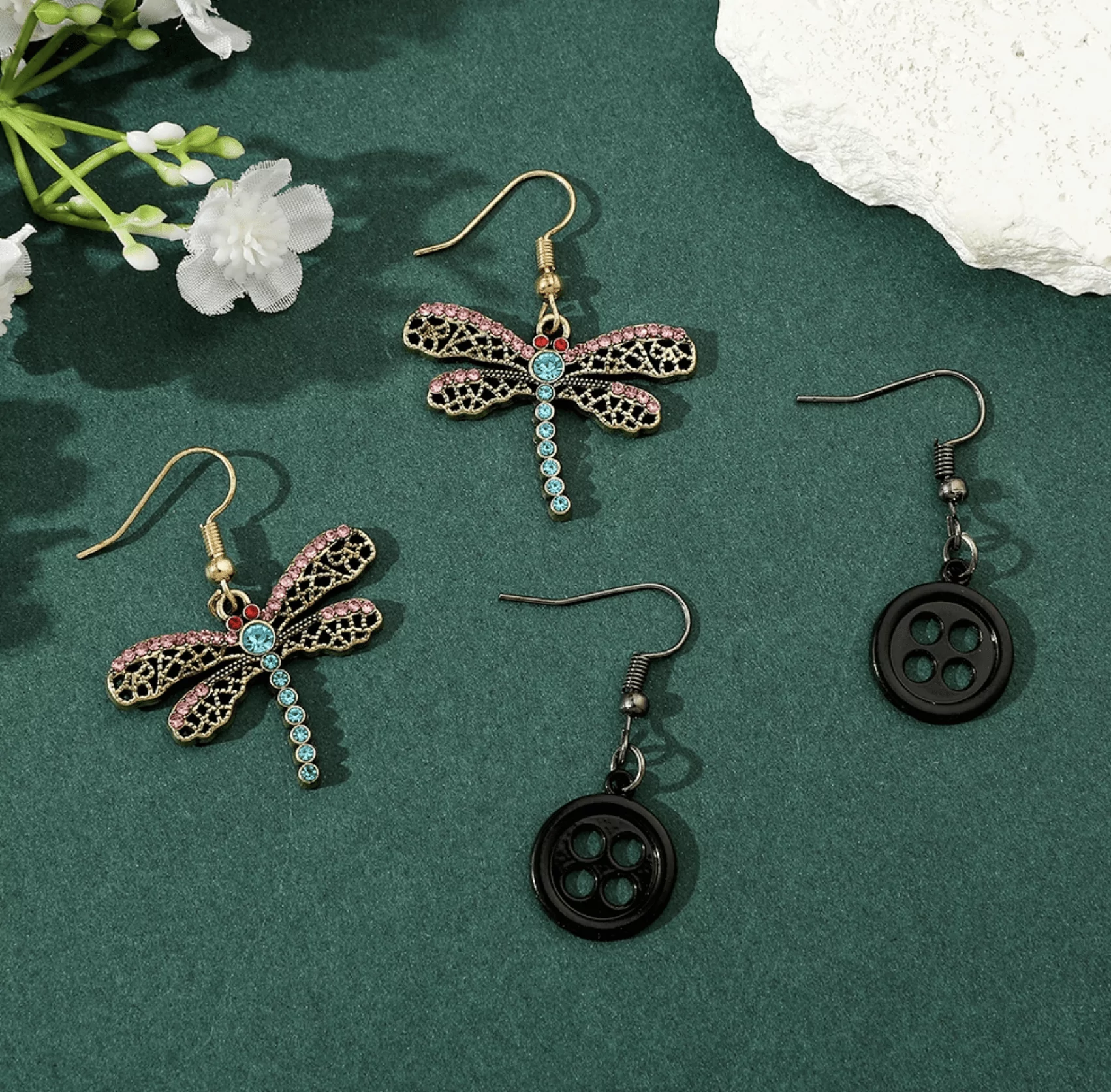 Серьги из мультфильма Коралина в стране кошмаров — изображение 2