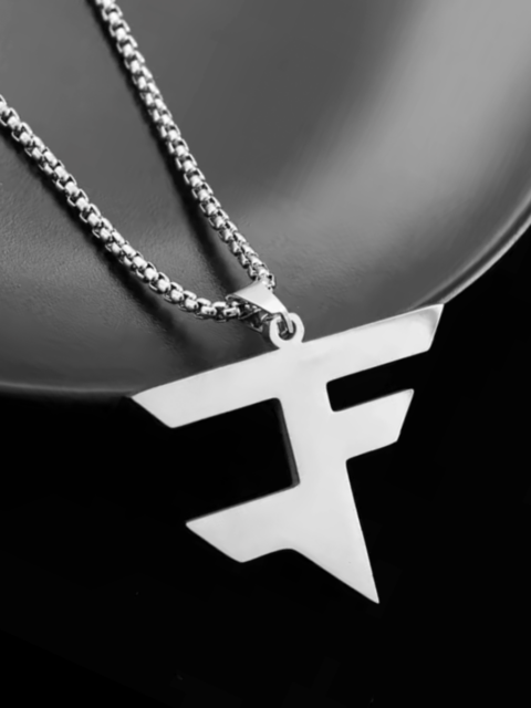Кулон Киберспорт FaZe Clan Call of Duty Counter-Strike PUBG
