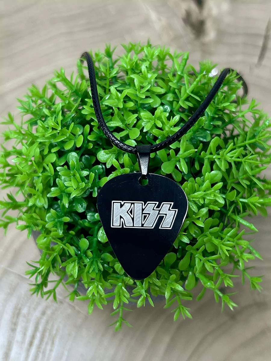 Кулон Медиатор рок - группы Kiss — изображение 5