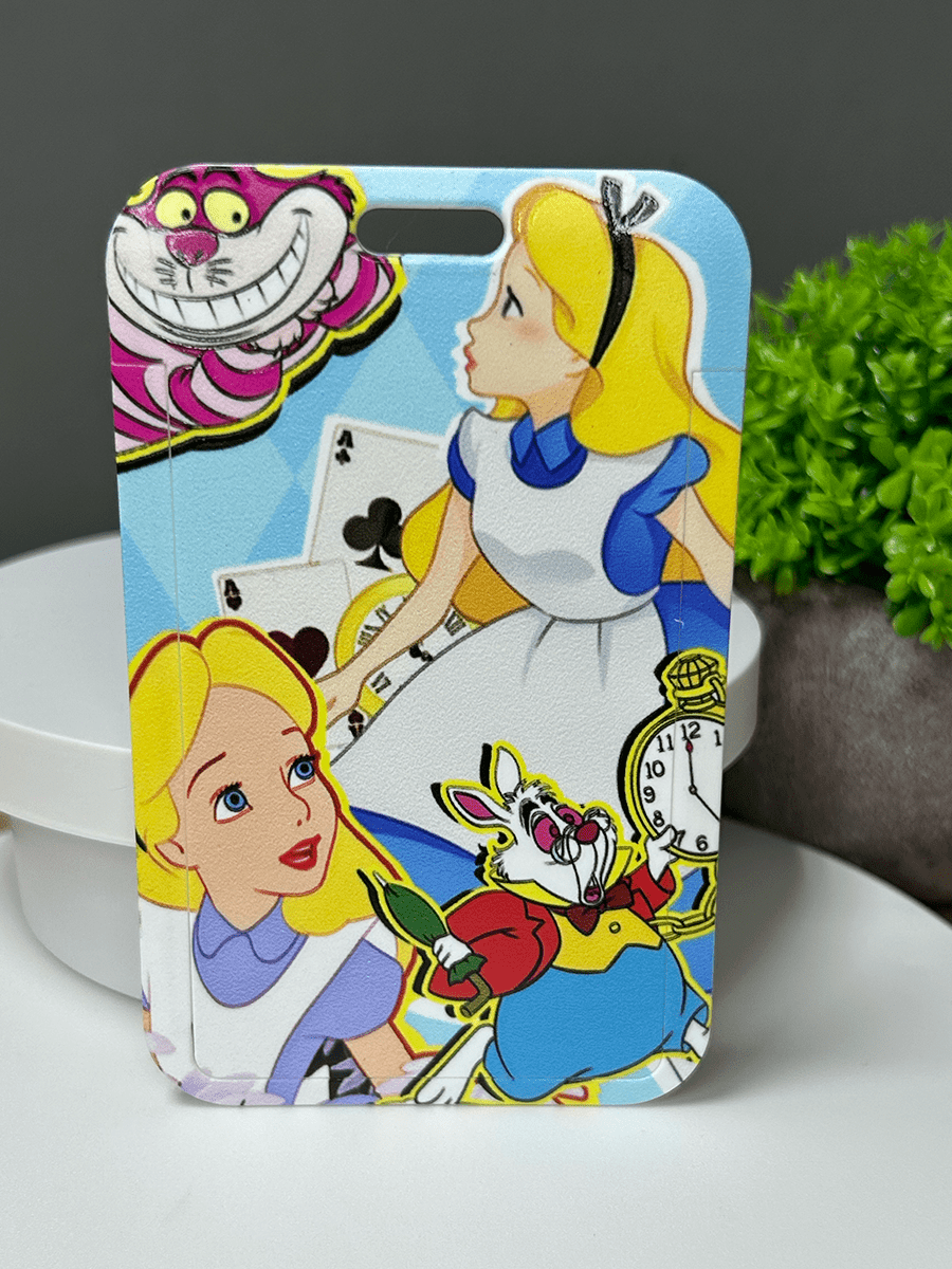 Бейдж для пропуска на шею из мультфильма Алиса в стране чудес — изображение 3