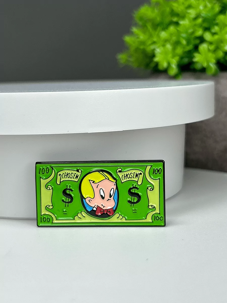 Значок 100 долларов из мультфильма Богатенький Ричи — изображение 2
